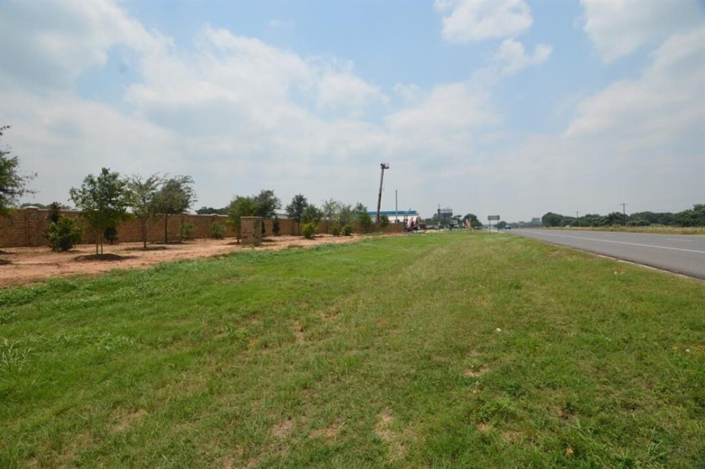 Lot 17 Hydrangea Drive, Smithville, Texas image 3