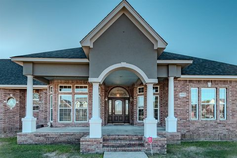 Single Family Residence in Beach City TX 9018 Water Point Drive 5.jpg