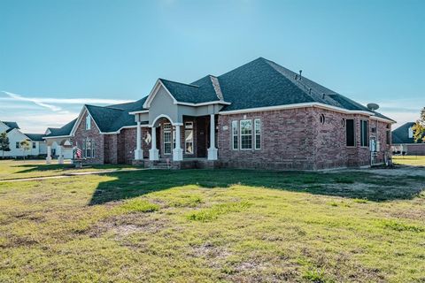 Single Family Residence in Beach City TX 9018 Water Point Drive 4.jpg