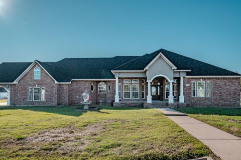 Single Family Residence in Beach City TX 9018 Water Point Drive.jpg