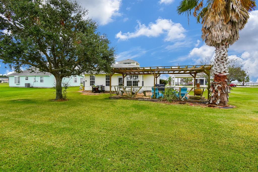 1723 W Bayshore Drive, Palacios, Texas image 41