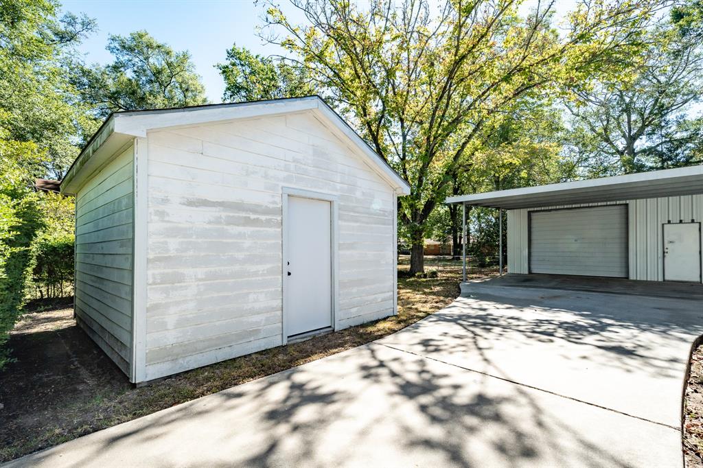 111 S Roosevelt Avenue, Cleveland, Texas image 22