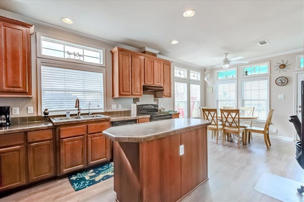 963 Driftwood Drive, Crystal Beach, Texas image 24