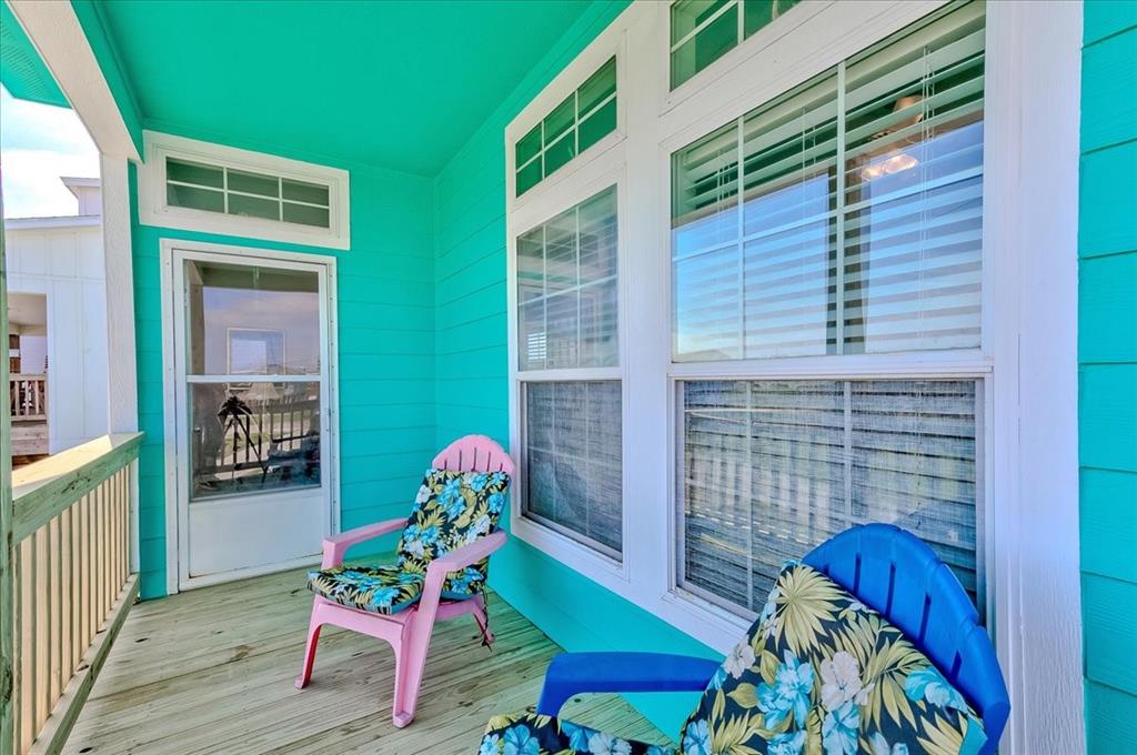 963 Driftwood Drive, Crystal Beach, Texas image 14