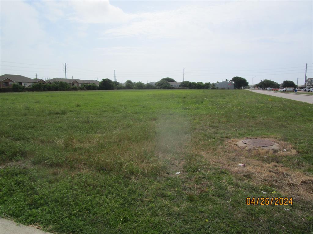 Skinner Street, Freeport, Texas image 2