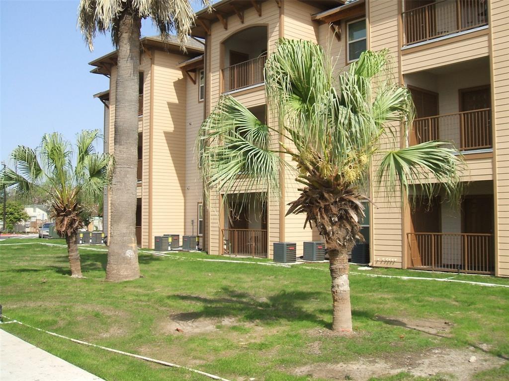 2625 Greenwood Drive
