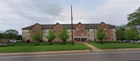 Photo of 7550 Page Ave Ave, Saint Louis, MO 63133 (MLS # 14608127)