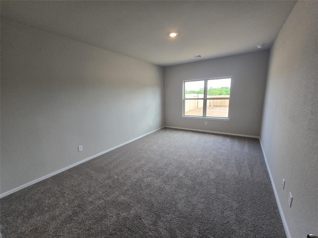 29807 Knollwood Bay Road, Waller, Texas image 4