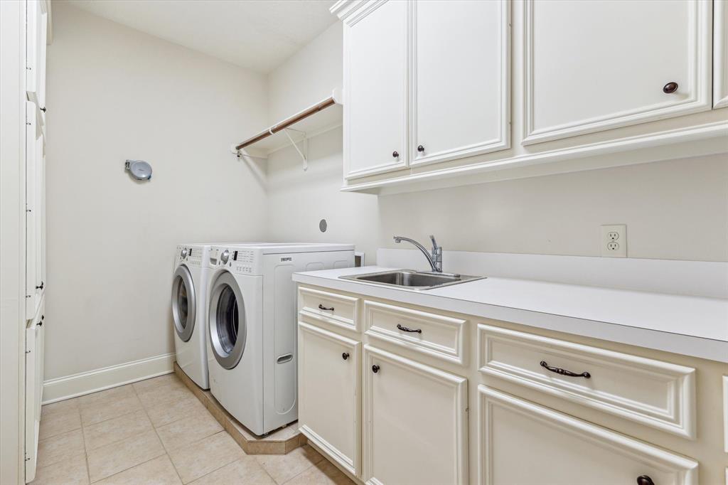 4531 Mimosa Drive, Bellaire, Texas image 33