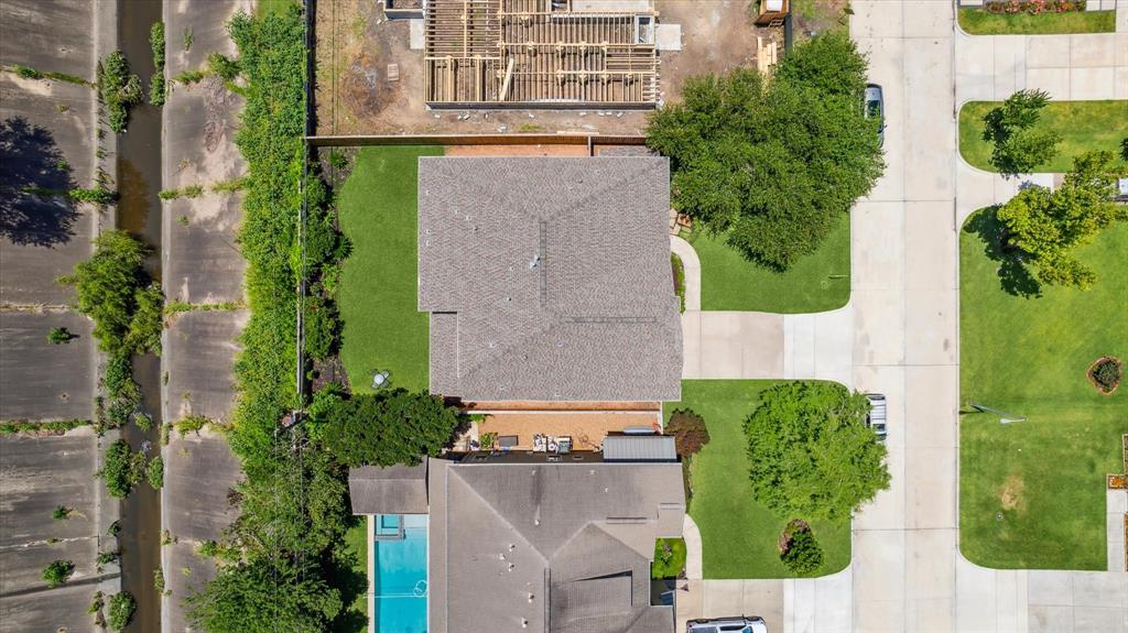 4531 Mimosa Drive, Bellaire, Texas image 31