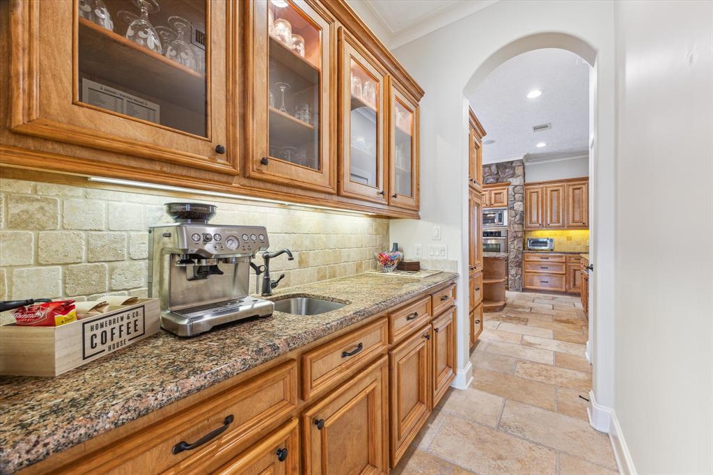 4531 Mimosa Drive, Bellaire, Texas image 18