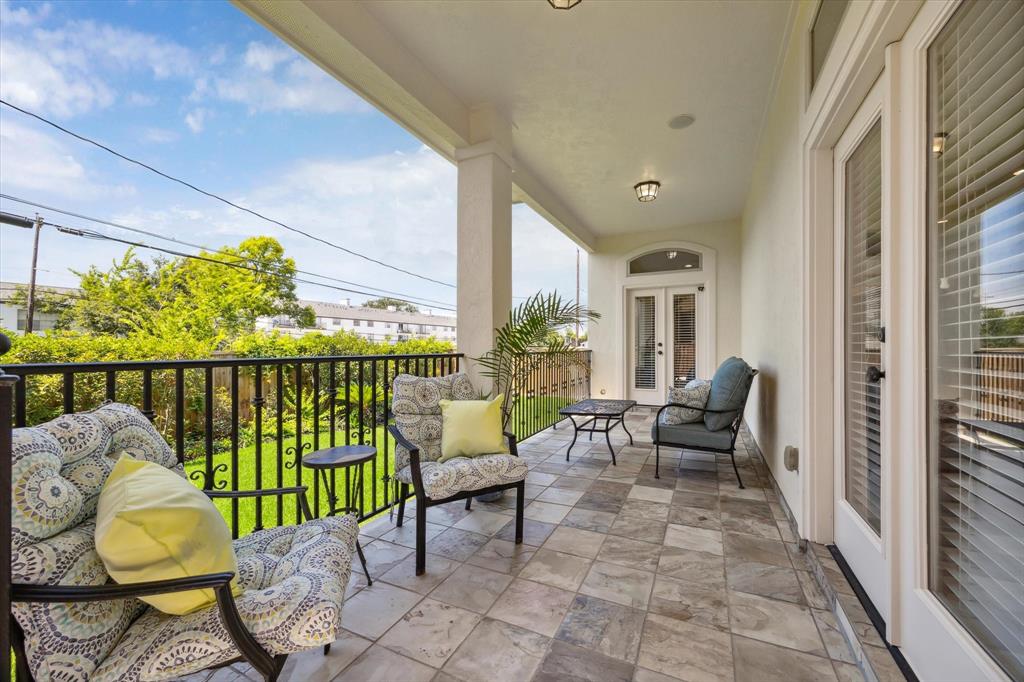 4531 Mimosa Drive, Bellaire, Texas image 7