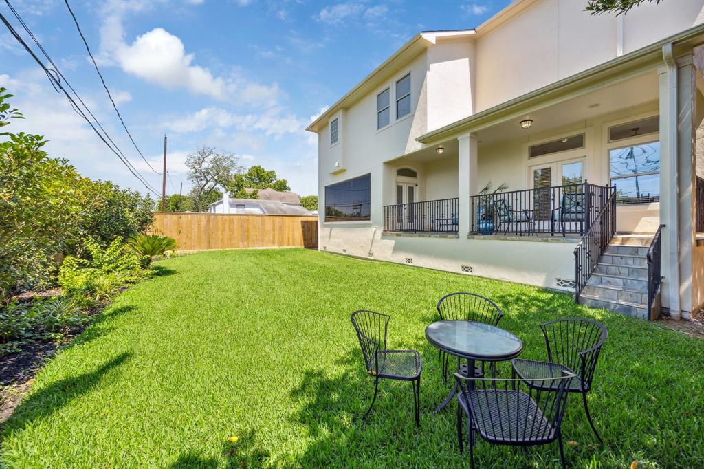 4531 Mimosa Drive, Bellaire, Texas image 34