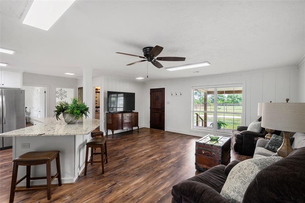 21608 Fm 2620 Road, Bedias, Texas image 3