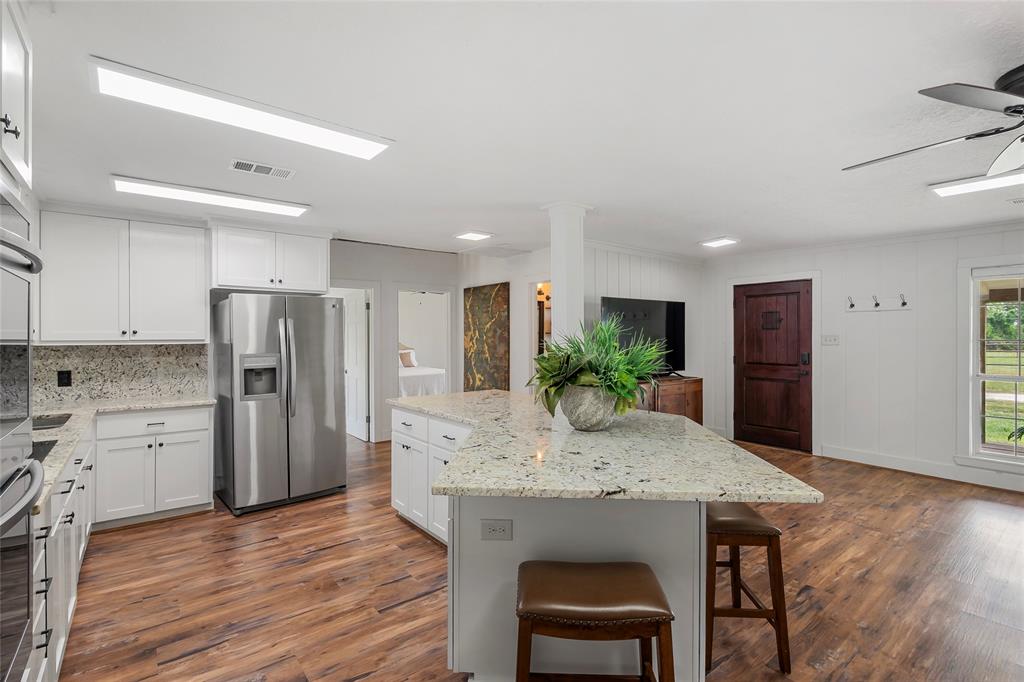 21608 Fm 2620 Road, Bedias, Texas image 5