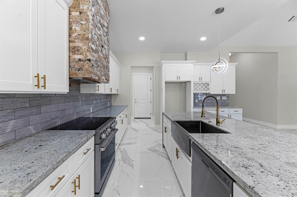 3041 Road 66124, Dayton, Texas image 10