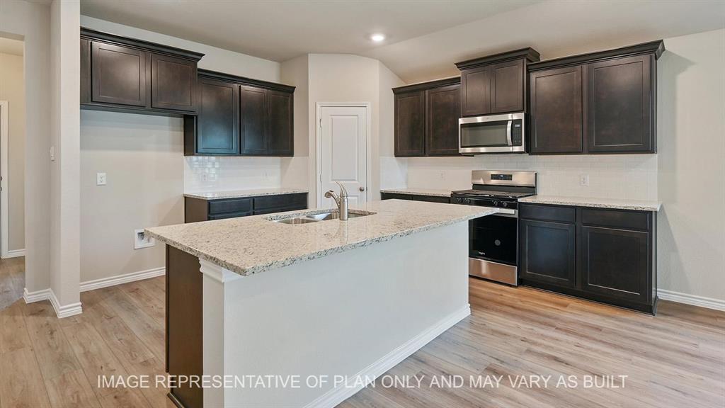 912 Legrand Street, Brenham, Texas image 4