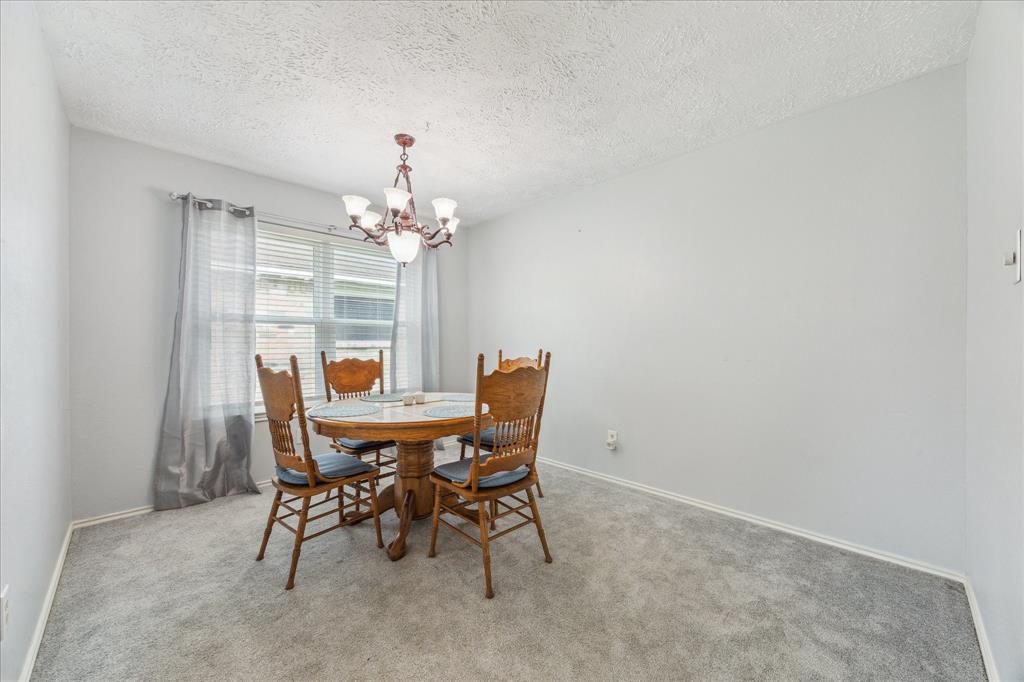750 Sugar Hill Drive, La Porte, Texas image 8