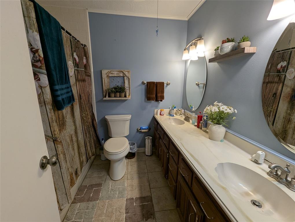 106 Aztec Drive, Trinity, Texas image 12