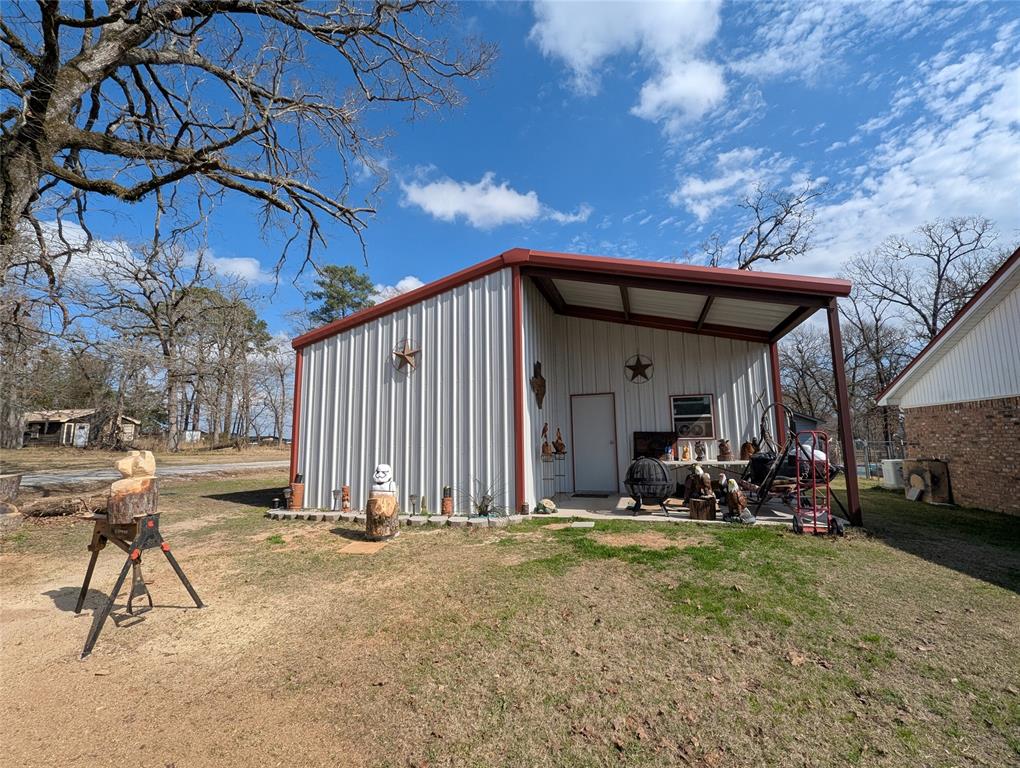 106 Aztec Drive, Trinity, Texas image 4