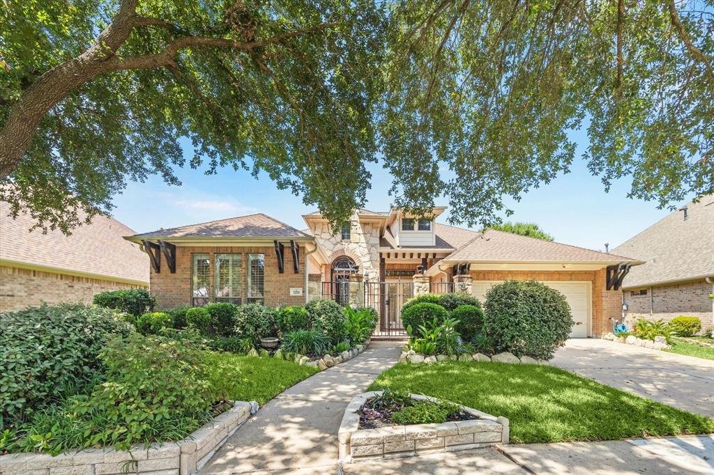7211 Spring Meadow Lane