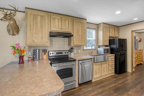 A home in Manvel