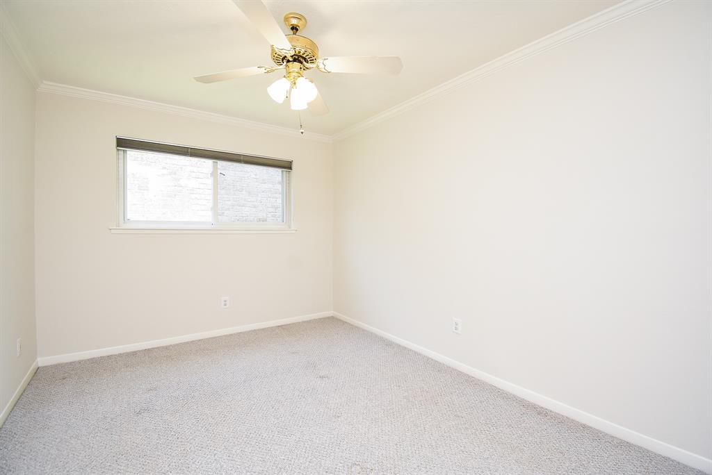 3119 Wagon Trail Drive, Sugar Land, Texas image 19