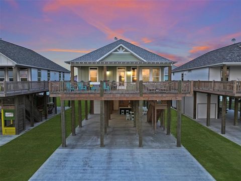 A home in Crystal Beach