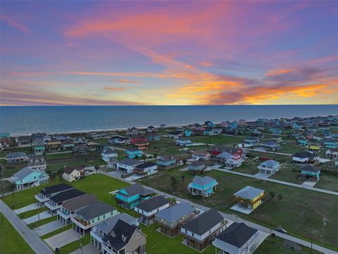 A home in Crystal Beach