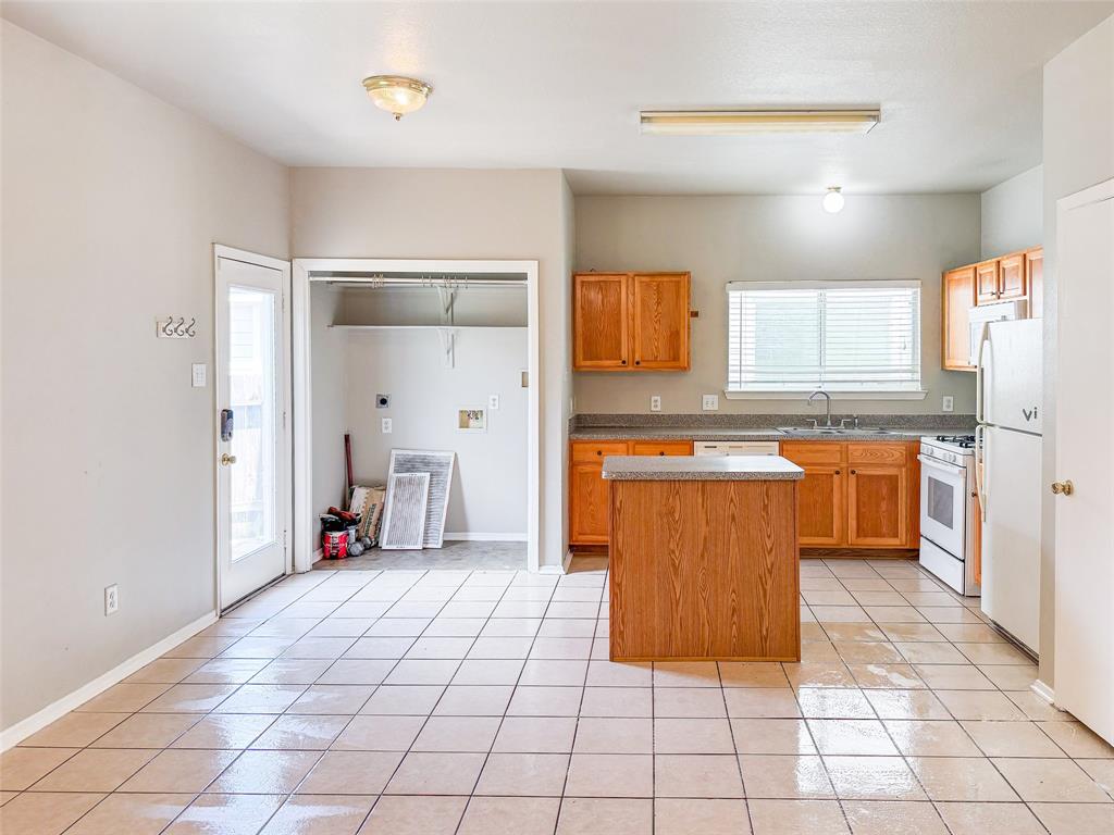 6406 Provident Green Drive