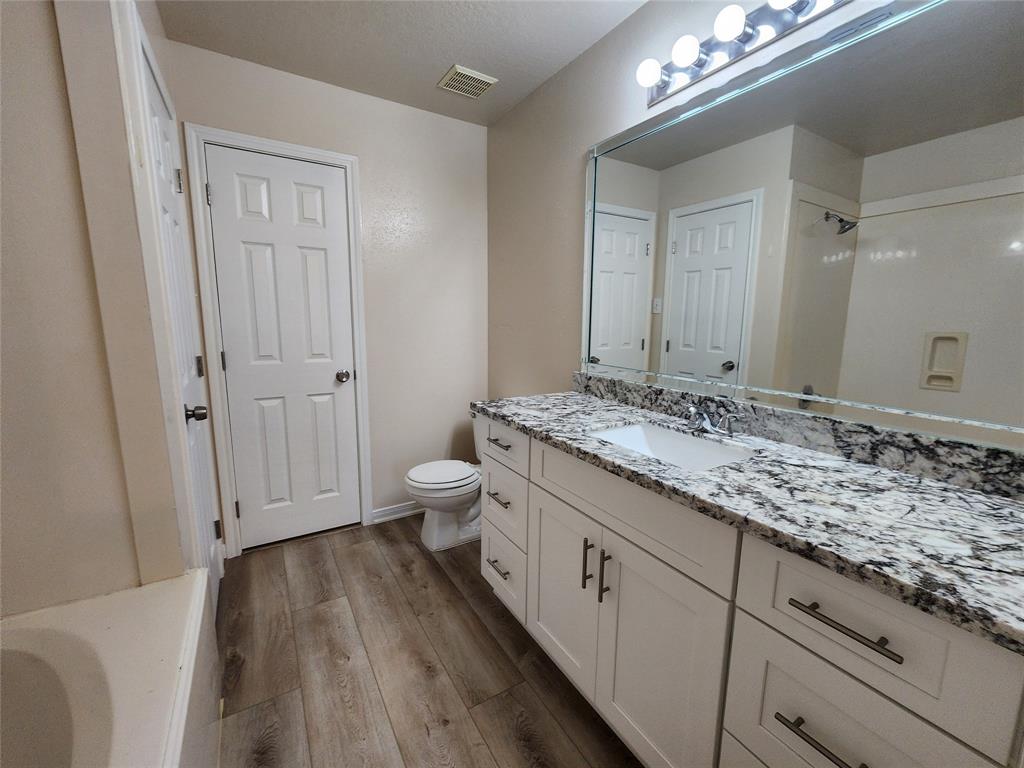 218 Jordy Lane, Dickinson, Texas image 17