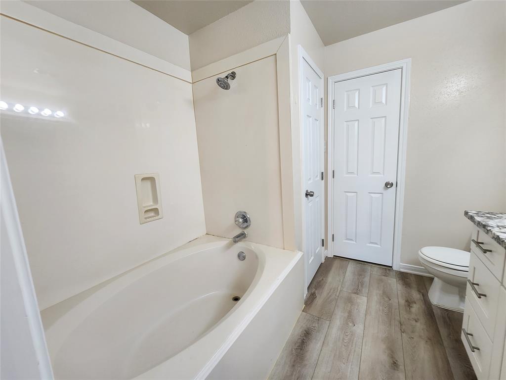 218 Jordy Lane, Dickinson, Texas image 18