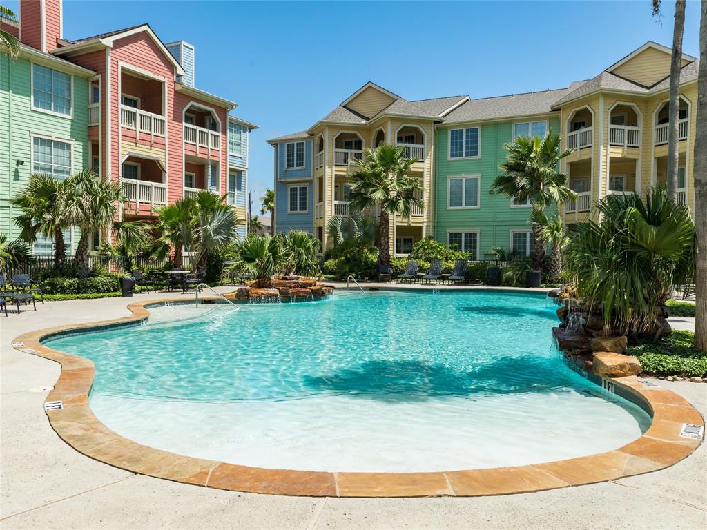 7000 Seawall Boulevard 831