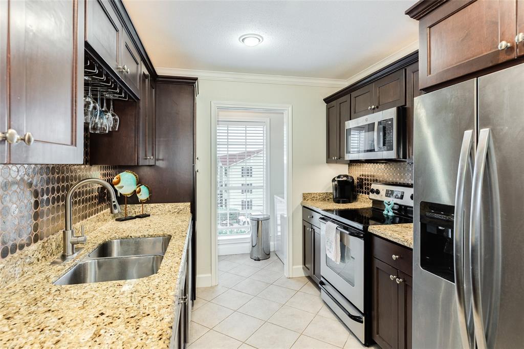 7000 Seawall Boulevard #831, Galveston, Texas image 9