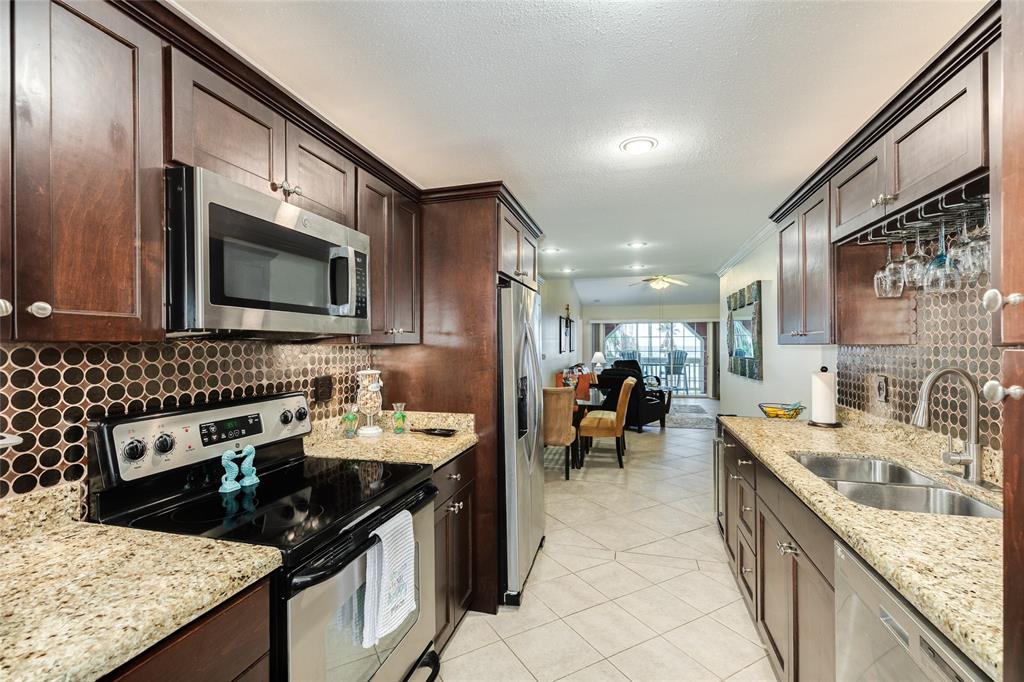 7000 Seawall Boulevard #831, Galveston, Texas image 8