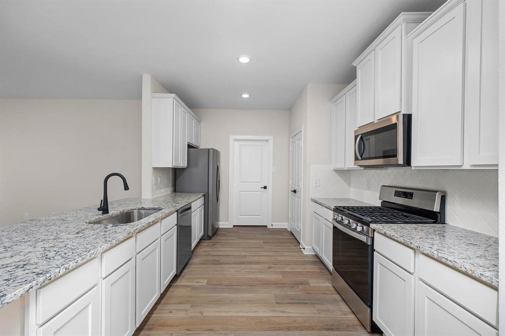 10514 Sutter Creek Drive, Iowa Colony, Texas image 2