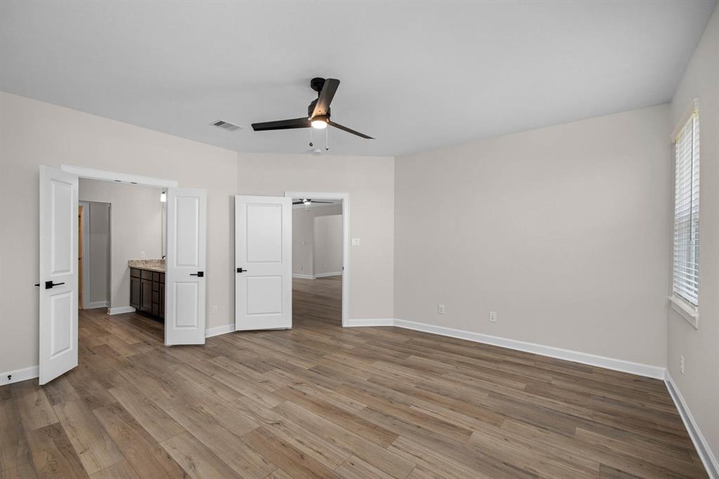 10514 Sutter Creek Drive, Iowa Colony, Texas image 4