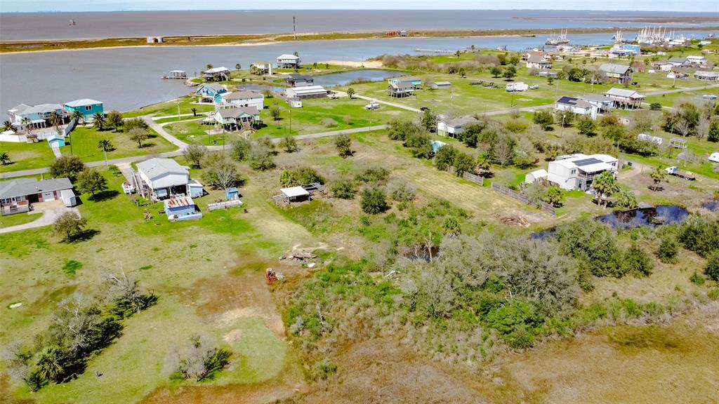 Overton Avenue, Port Bolivar, Texas image 21