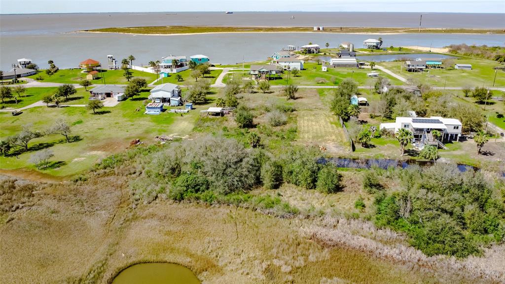 Overton Avenue, Port Bolivar, Texas image 20