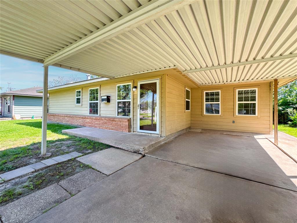 3704 Longwood Drive, Pasadena, Texas image 2
