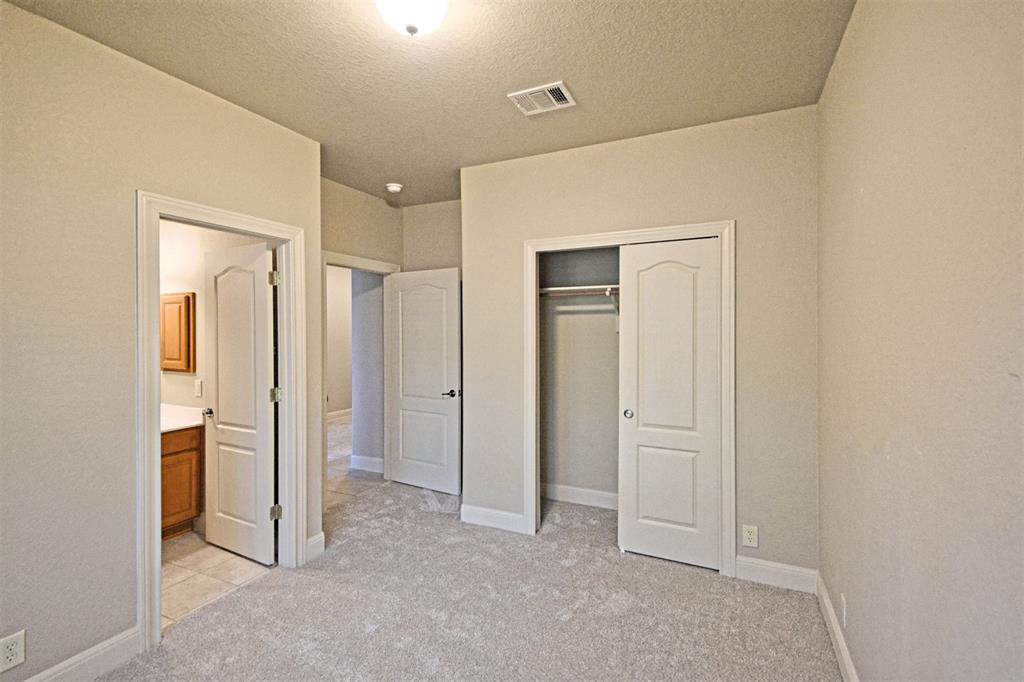 854 Santa Cruz