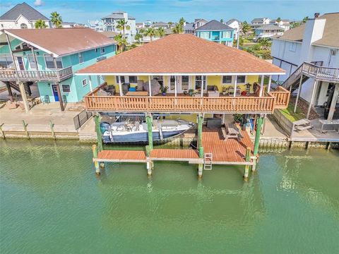 A home in Tiki Island