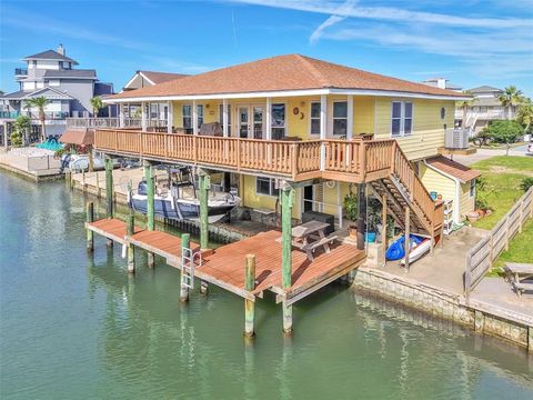 A home in Tiki Island