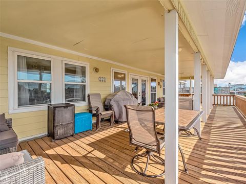 A home in Tiki Island