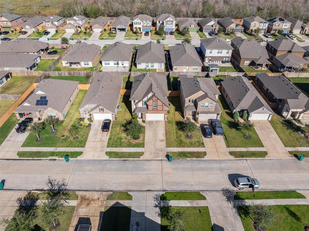 1923 Bending Green Drive, Rosharon, Texas image 29