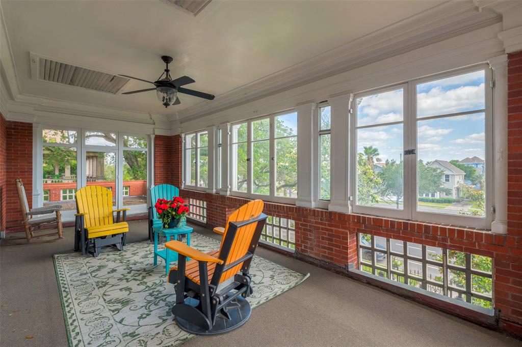 Galveston, Texas 77550, United States, 4 Bedrooms Bedrooms, ,5 BathroomsBathrooms,Residential,Pending,62331