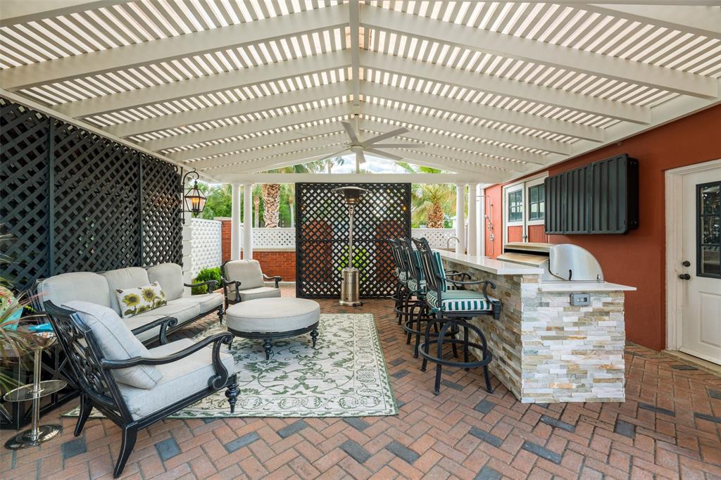 Galveston, Texas 77550, United States, 4 Bedrooms Bedrooms, ,5 BathroomsBathrooms,Residential,Pending,62331