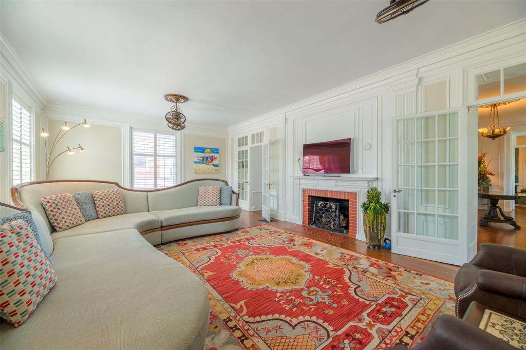 Galveston, Texas 77550, United States, 4 Bedrooms Bedrooms, ,5 BathroomsBathrooms,Residential,Pending,62331