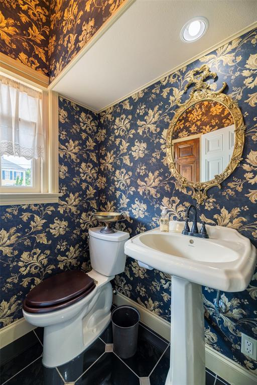 Galveston, Texas 77550, United States, 4 Bedrooms Bedrooms, ,5 BathroomsBathrooms,Residential,Pending,62331