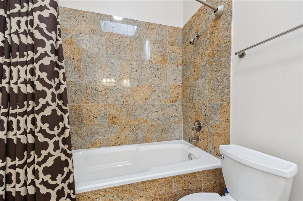 300 St Joseph Parkway Pkwy #412, Houston, Texas image 11